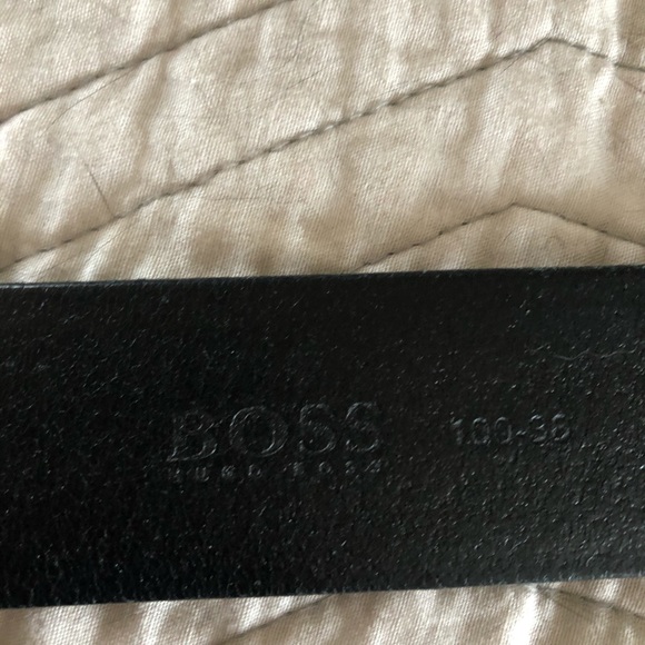 Hugo boss men’s leather casual belt - black - Picture 4 of 5
